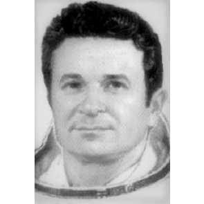 O astronauta soviético Kizim permaneceu 364 dias no espaço e estabeleceu novo recorde de permanência no espaço